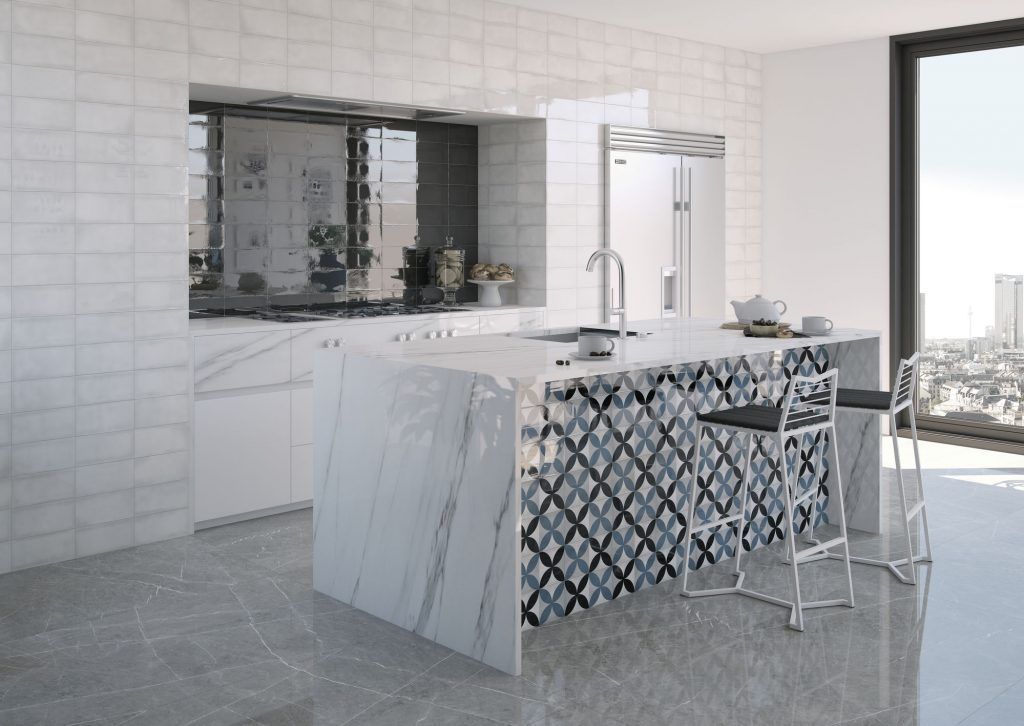 AMBIENTE ATMOSPHERE WHITE / BLACK