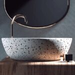 LAVABO SOBRE ENCIMERA TERRAZO BEIGE